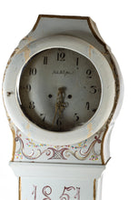 Mora Clock 10