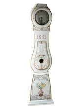 Mora Clock 10-01